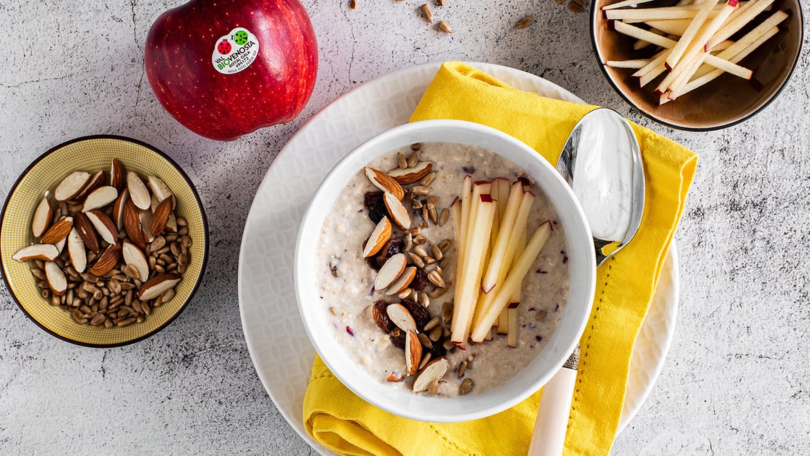 Bircher Müsli mit Bio-Gala-Äpfeln aus dem Vinschgau