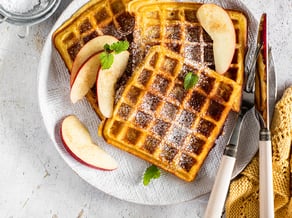 Waffeln mit Gala-Äpfeln aus dem Vinschgau