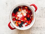 Tartlets with skyr and berries from Val Venosta