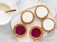 Tartelettes mit Skyr und Beeren aus dem Vinschgau