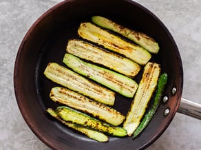 Insalata con cavolfiore arrosto e mele Golden Delicious Val Venosta