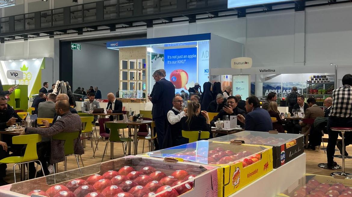 VIP’s Strengths and the Quality of Its Apples in the Spotlight at Fruit Logistica 2025