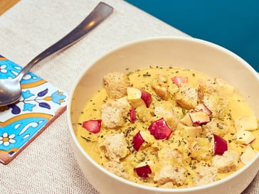 Cremesuppe mit Gala Äpfeln aus dem Vinschgau und toskanischen Kichererbsen